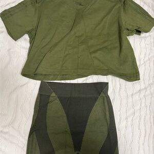 IVY PARK Olive Green shorts set